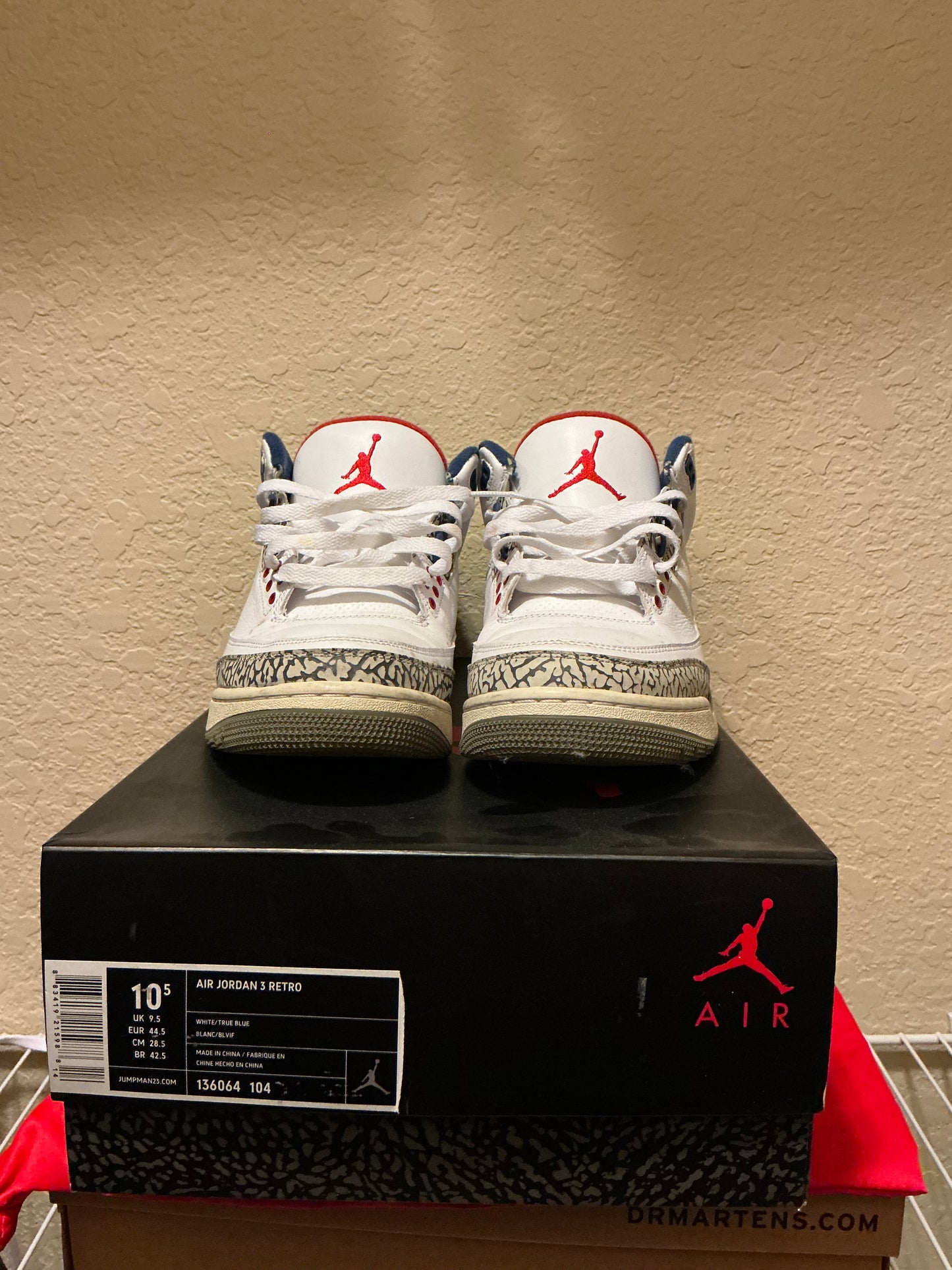 Jordan True Blue Retro 3